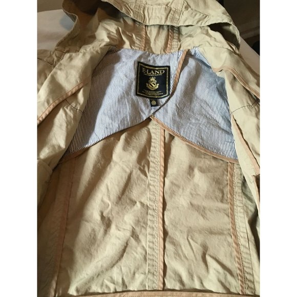 E-Land American Classic size 160/84A Girls size Large Tan Coat (needs Ironing) - Picture 5 of 9